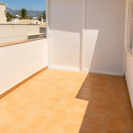 Apartmán Sea View Flat By The *