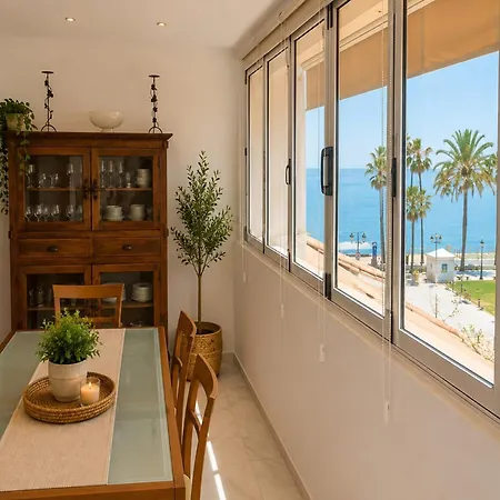 Sea View Flat By The Marbella